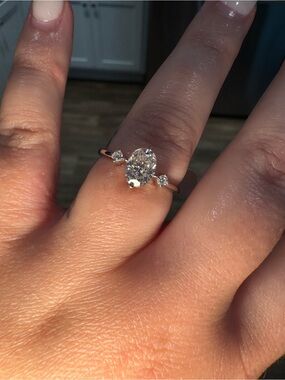 Solitaire Oval Moissanite Diamond Ring in S925 - Women Jewelry